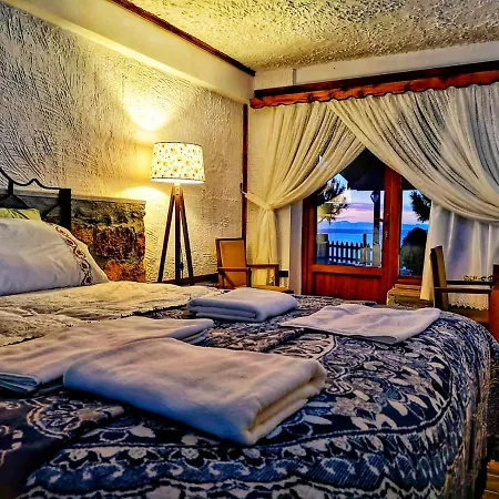 Intepe Poseidon Szálloda 3*