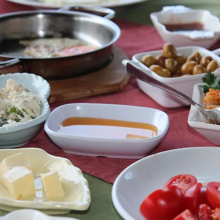 فندق Intepe Poseidon 3*